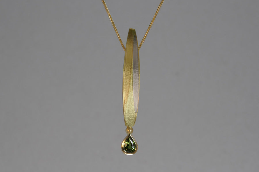 Leaf Design Green Pear Shaped Sapphire 18ct Coloured Gold Necklace