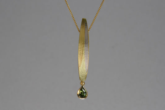 Leaf Design Green Pear Shaped Sapphire 18ct Coloured Gold Necklace